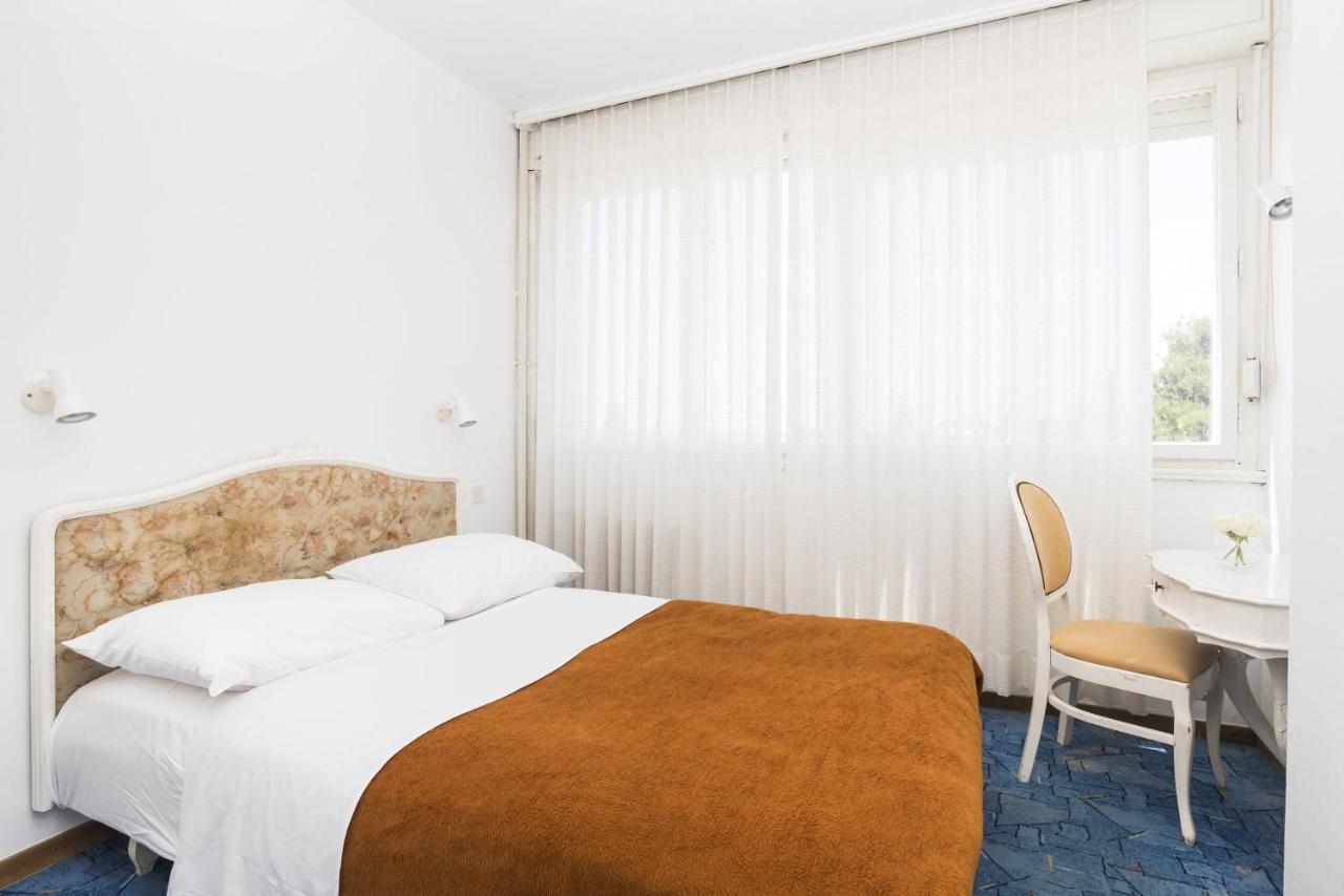Guest House Adriatic Umag Luaran gambar